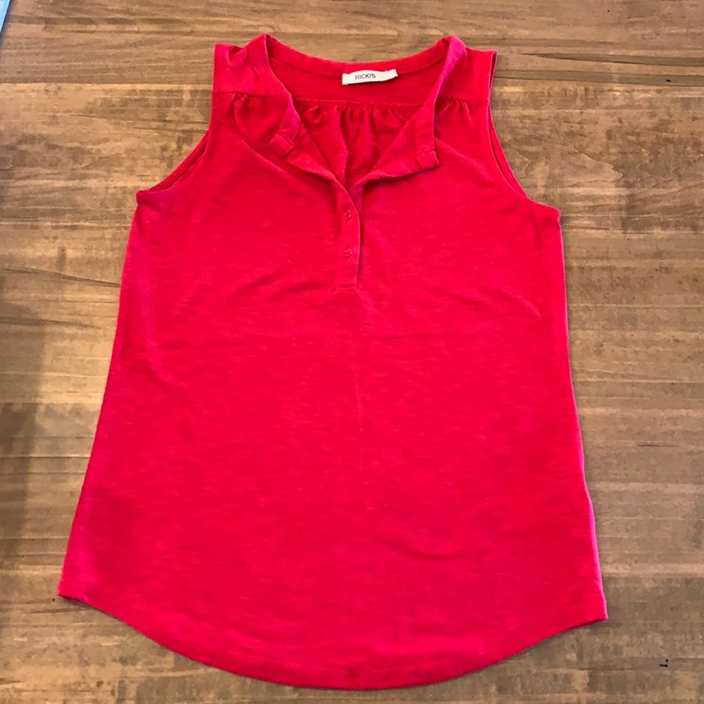 Rick’s Sleeveless Top